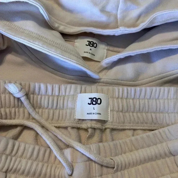 J80Fit Sweatshirt (Med) and Sweatpants (Large) Set in Bone - Picture 3 of 4